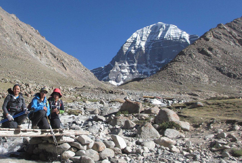 Clients during best time for Kailash Yatra; they prepared using our Mount Kailash Yatra Dates and Costs