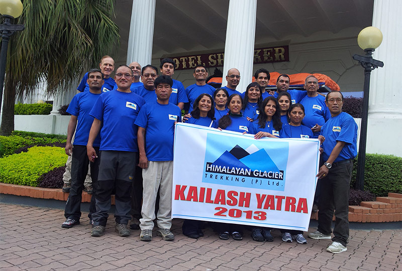 Himalyan Glacier Clients Group Photo